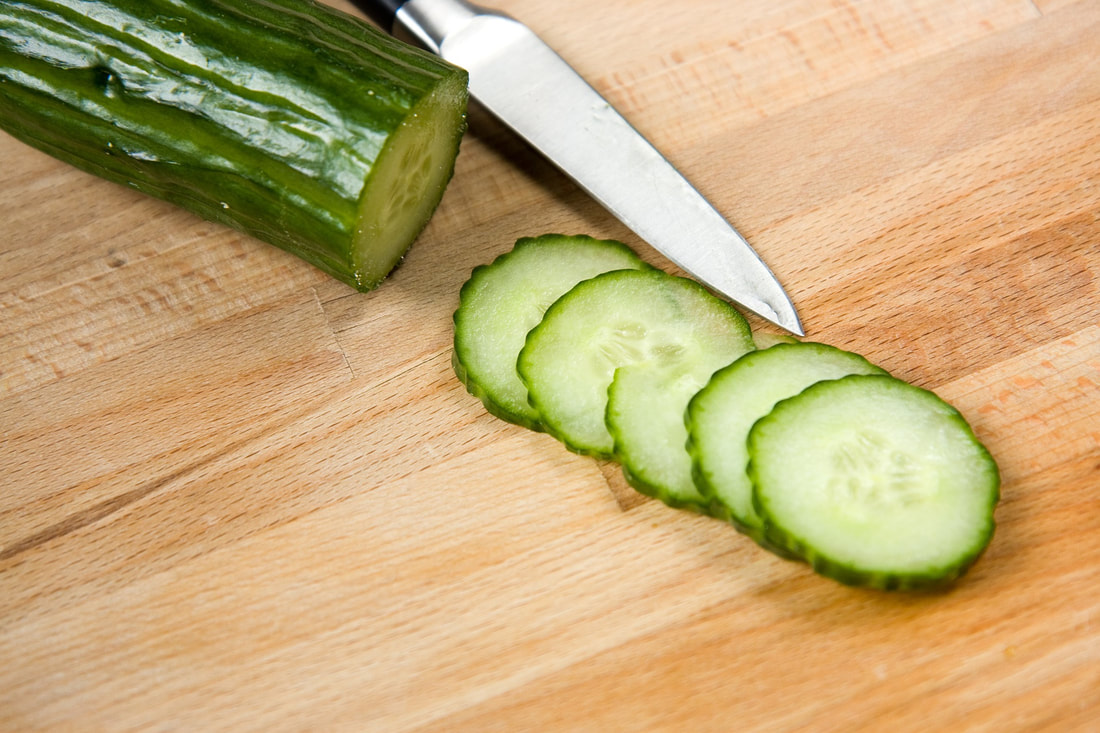 slicing cucumbers Picture